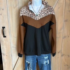 Leopard Block Color Pullover